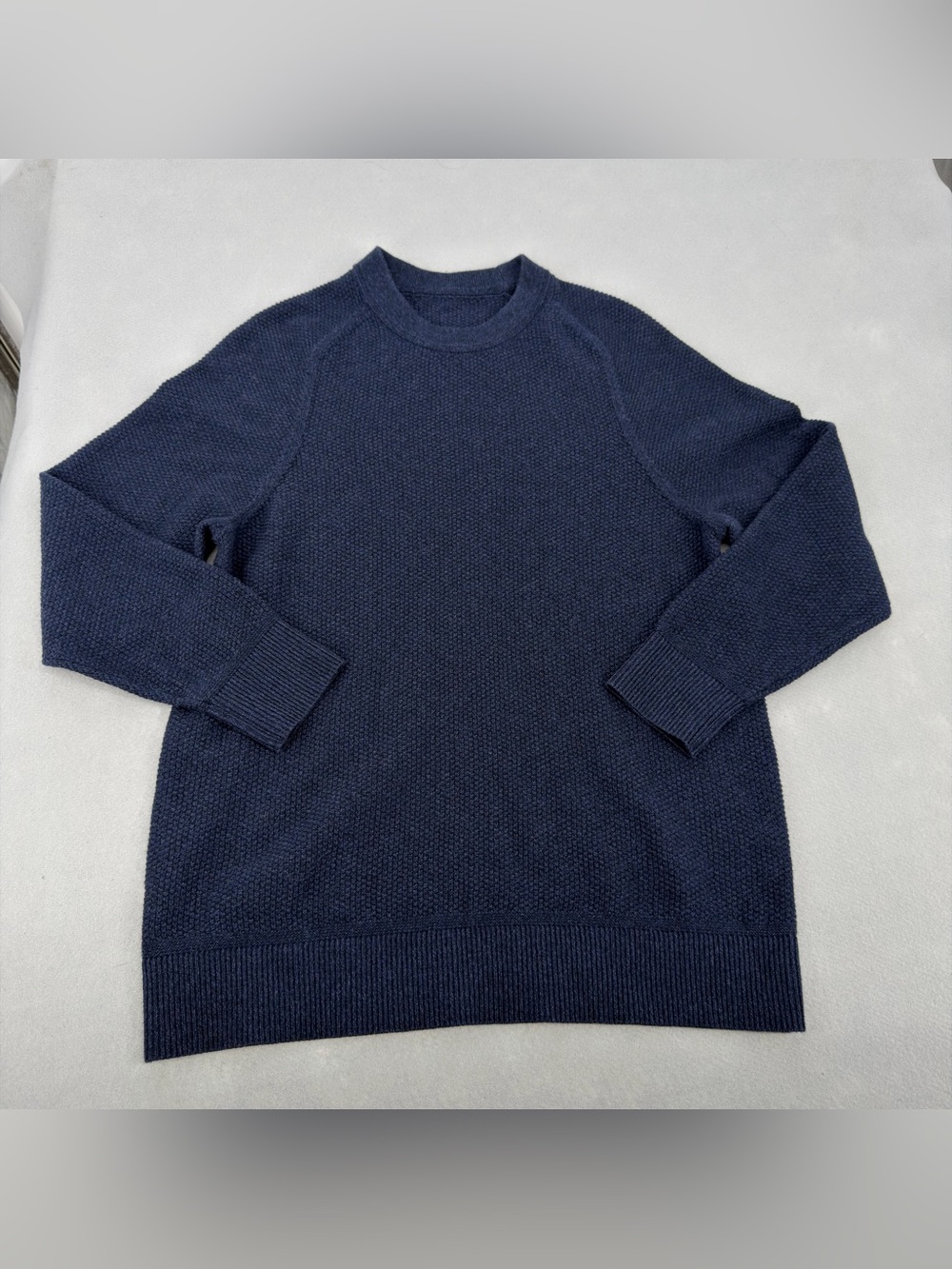 Lululemon Navy Blue Textured Knit Crewneck Sweater XS Mens